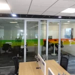 Complete Guide to Choosing the Right Glass Partition System for Your Workspace